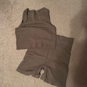 Two piece work out set